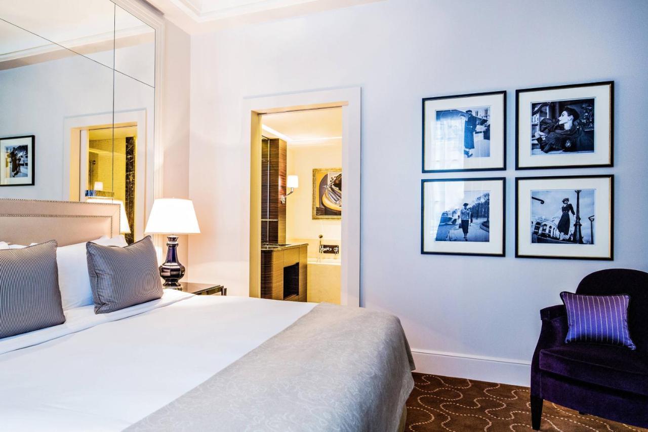 Prince De Galles, A Luxury Collection Hotel, Париж Екстериор снимка