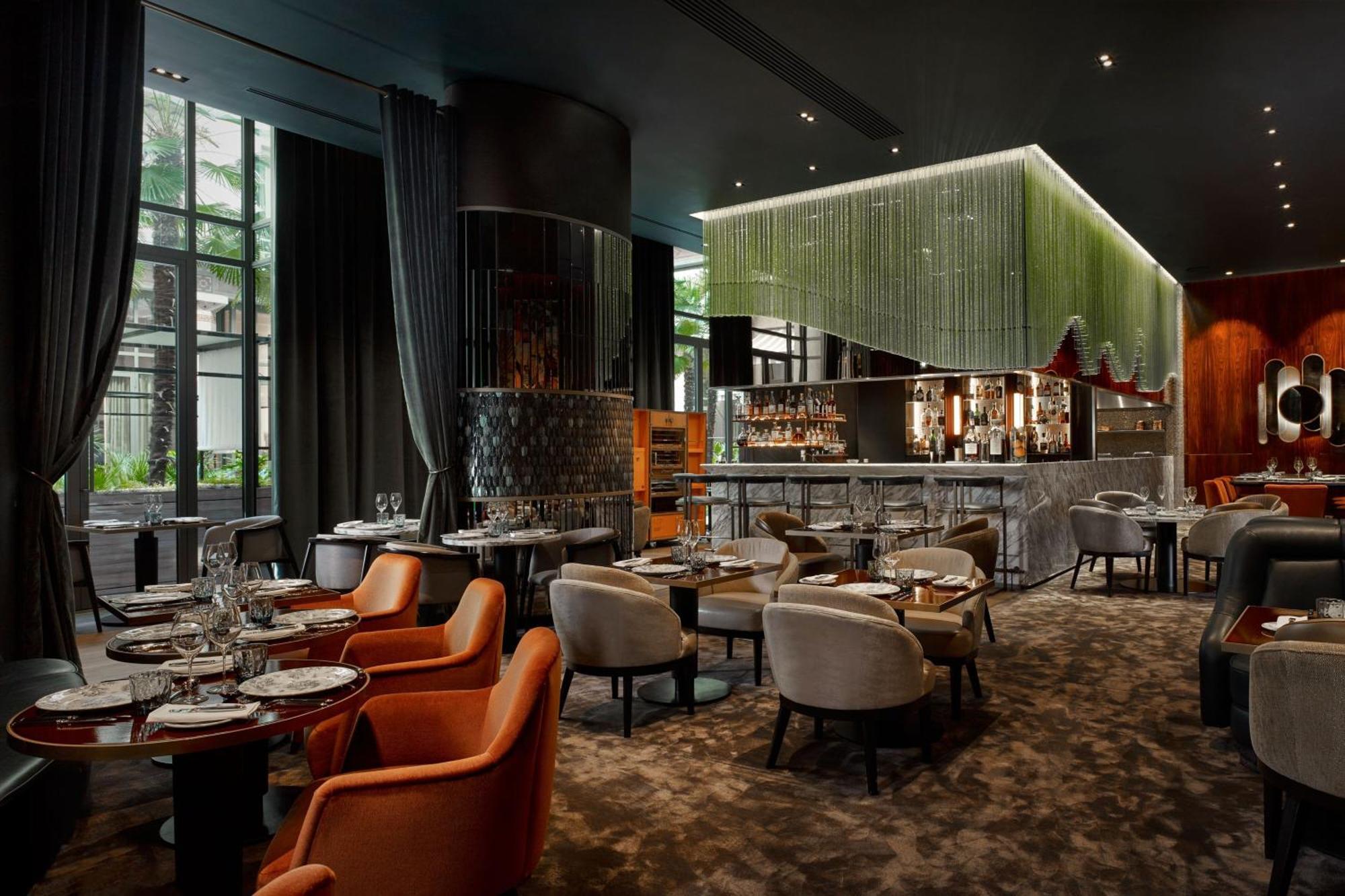 Prince De Galles, A Luxury Collection Hotel, Париж Екстериор снимка